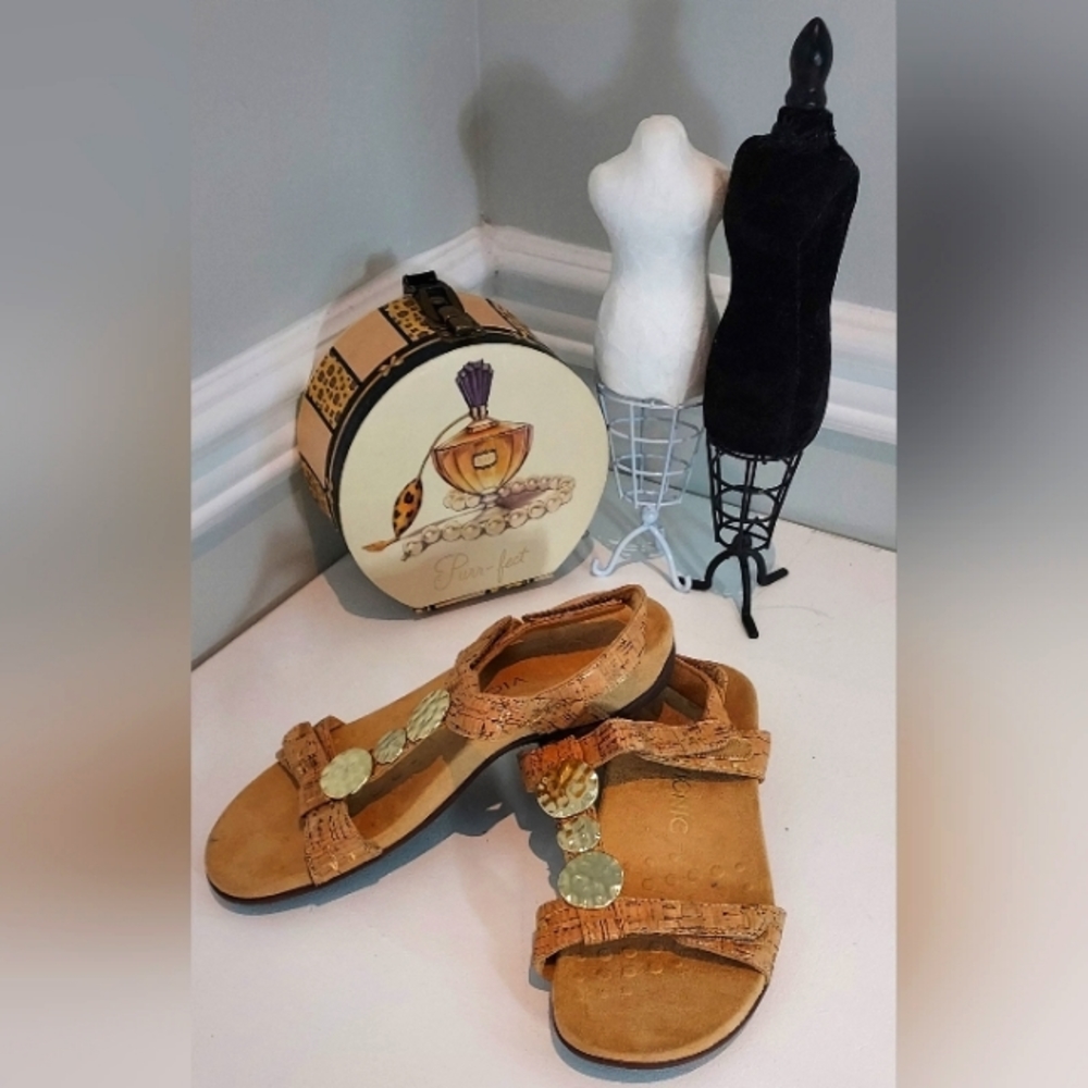 Vionic Tan Open Toe Adjustable Straps Sandals Nwob - image 1